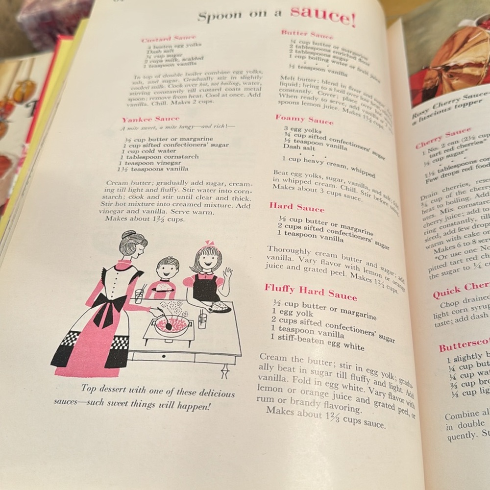 1967 Better Homes and Gardens Cookbooks Dessert & Holiday set - Picture 6 of 6